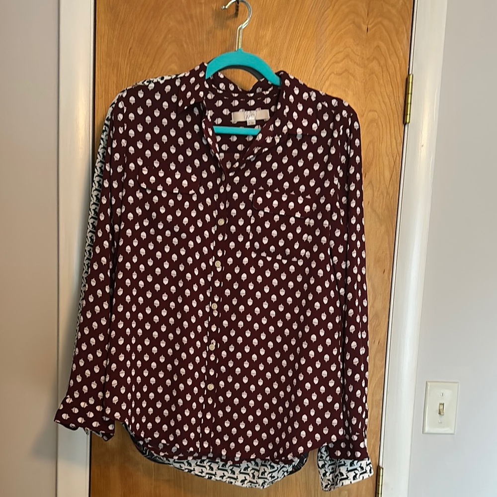 Women's Burguny Loft Blouse with acorns